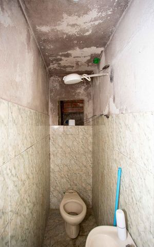 Casa à venda com 50m², 2 quartos e 1 vagaBanheiro
