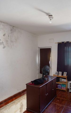 Casa à venda com 50m², 2 quartos e 1 vagaQuarto