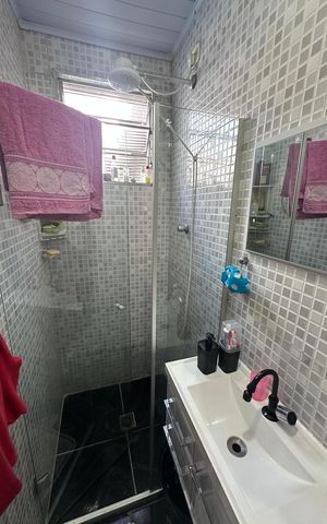 Casa para alugar com 120m², 2 quartos e 1 vaga Casa para alugar com 120m², 2 quartos e 1 vagaBanheiro da Suíte