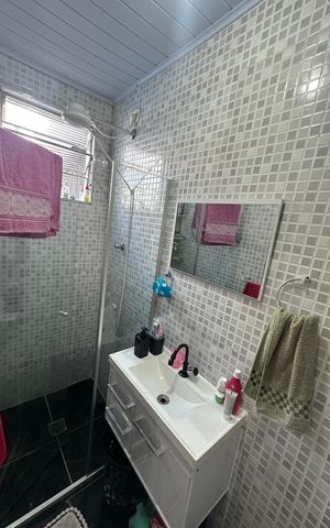 Casa para alugar com 120m², 2 quartos e 1 vaga Casa para alugar com 120m², 2 quartos e 1 vagaBanheiro da Suíte