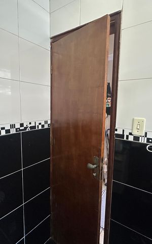 Casa para alugar com 120m², 2 quartos e 1 vaga Casa para alugar com 120m², 2 quartos e 1 vagaBanheiro Social