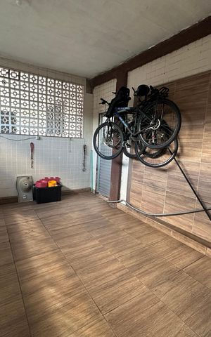 Casa para alugar com 120m², 2 quartos e 1 vaga Casa para alugar com 120m², 2 quartos e 1 vagaGaragem