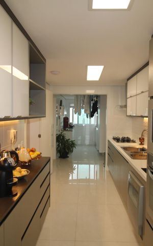 Apartamento à venda com 213m², 3 quartos e 4 vagasCozinha