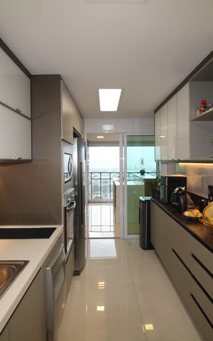 Apartamento à venda com 213m², 3 quartos e 4 vagasCozinha