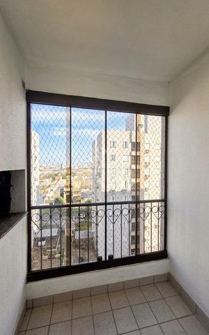 Apartamento para alugar com 78m², 2 quartos e 1 vagaVaranda