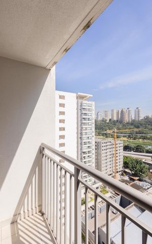 Apartamento à venda com 28m², 1 quarto e 1 vaga Apartamento à venda com 28m², 1 quarto e 1 vagaVaranda
