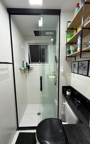 Apartamento à venda com 48m², 2 quartos e 1 vaga Apartamento à venda com 48m², 2 quartos e 1 vagaBanheiro Social