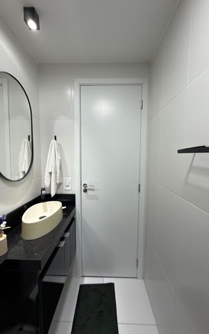Apartamento à venda com 48m², 2 quartos e 1 vaga Apartamento à venda com 48m², 2 quartos e 1 vagaBanheiro Social