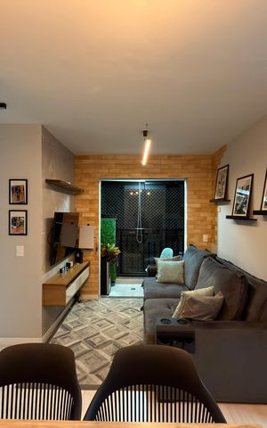 Apartamento à venda com 48m², 2 quartos e 1 vaga Apartamento à venda com 48m², 2 quartos e 1 vagaSala
