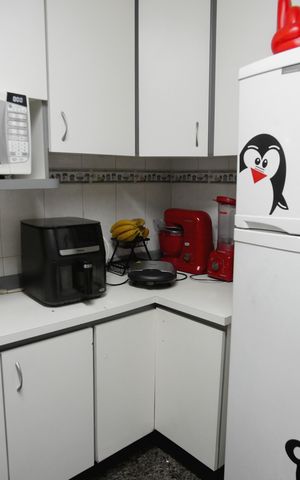 Apartamento à venda com 70m², 3 quartos e 2 vagas Apartamento à venda com 70m², 3 quartos e 2 vagasCozinha