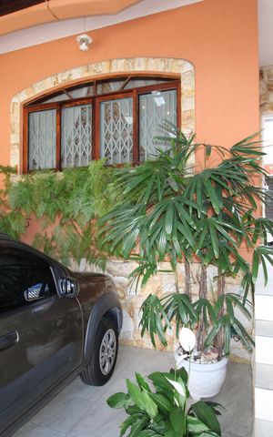 Casa à venda com 88m², 3 quartos e 1 vagaGaragem