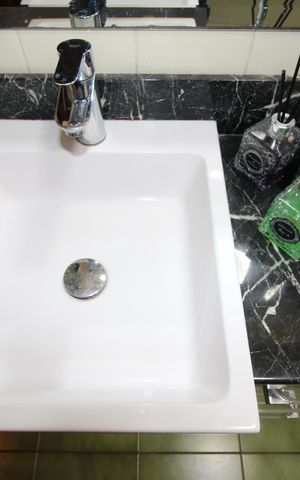 Casa à venda com 88m², 3 quartos e 1 vagaBanheiro