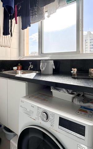 Apartamento à venda com 74m², 3 quartos e 2 vagas Apartamento à venda com 74m², 3 quartos e 2 vagasÁrea de Serviço