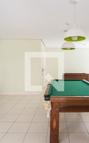 Apartamento à venda com 74m², 3 quartos e 2 vagas Apartamento à venda com 74m², 3 quartos e 2 vagasÁrea comum - Sala de Jogos