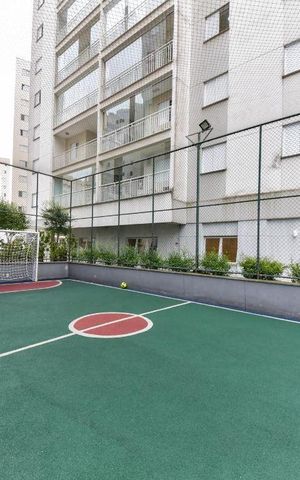 Apartamento à venda com 74m², 3 quartos e 2 vagas Apartamento à venda com 74m², 3 quartos e 2 vagasÁrea comum - Quadra