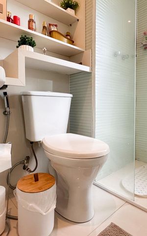 Apartamento à venda com 74m², 3 quartos e 2 vagas Apartamento à venda com 74m², 3 quartos e 2 vagasBanheiro da Suíte