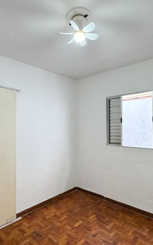 Casa à venda com 130m², 2 quartos e 2 vagas Casa à venda com 130m², 2 quartos e 2 vagasQuarto 2