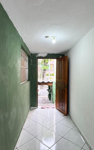 Casa à venda com 130m², 2 quartos e 2 vagas Casa à venda com 130m², 2 quartos e 2 vagasQuintal