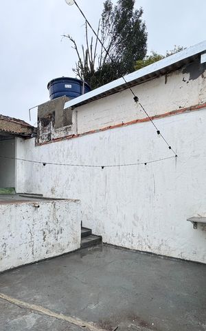 Casa à venda com 130m², 2 quartos e 2 vagas Casa à venda com 130m², 2 quartos e 2 vagasÁrea - Churrasqueira