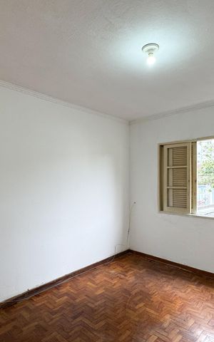 Casa à venda com 130m², 2 quartos e 2 vagas Casa à venda com 130m², 2 quartos e 2 vagasQuarto 1