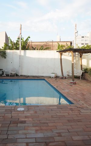 Casa à venda com 550m², 4 quartos e 5 vagasPiscina