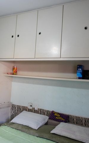 Casa à venda com 550m², 4 quartos e 5 vagasQuarto 2 - Suíte