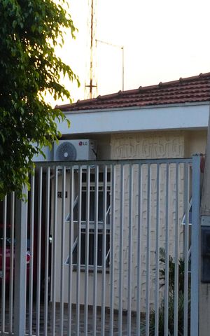 Casa à venda com 550m², 4 quartos e 5 vagasFACHADA PLAQUINHA UCIB -533