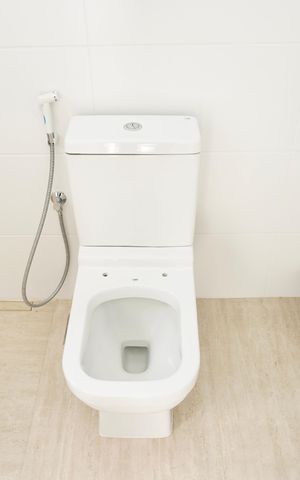 Apartamento à venda com 158m², 3 quartos e 4 vagas Apartamento à venda com 158m², 3 quartos e 4 vagasSuíte 2 - banheiro
