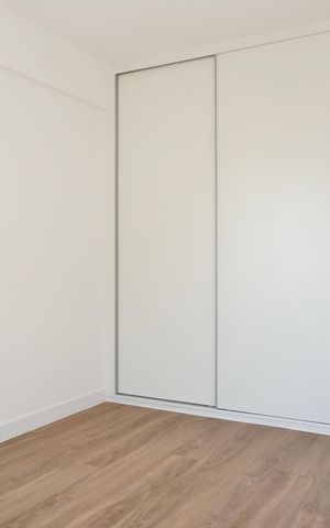 Apartamento à venda com 158m², 3 quartos e 4 vagas Apartamento à venda com 158m², 3 quartos e 4 vagasSuíte 2