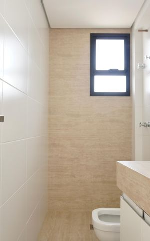 Apartamento à venda com 158m², 3 quartos e 4 vagas Apartamento à venda com 158m², 3 quartos e 4 vagasSuíte 3 - banheiro