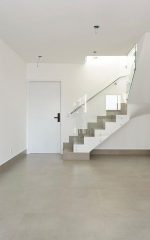 Apartamento à venda com 158m², 3 quartos e 4 vagas Apartamento à venda com 158m², 3 quartos e 4 vagasSala