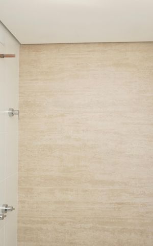Apartamento à venda com 87m², 3 quartos e 2 vagas Apartamento à venda com 87m², 3 quartos e 2 vagasBanheiro da Suíte
