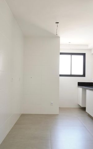 Apartamento à venda com 87m², 3 quartos e 2 vagas Apartamento à venda com 87m², 3 quartos e 2 vagasCozinha e Área de Serviço