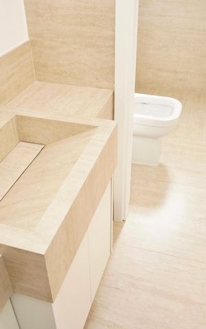 Apartamento à venda com 87m², 3 quartos e 2 vagas Apartamento à venda com 87m², 3 quartos e 2 vagasBanheiro das Semi-suítes
