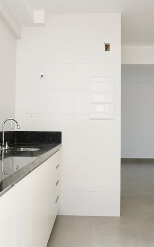 Apartamento à venda com 87m², 3 quartos e 2 vagas Apartamento à venda com 87m², 3 quartos e 2 vagasCozinha e Área de Serviço