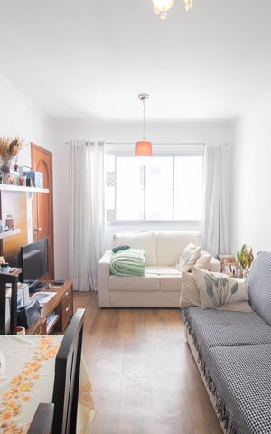 Apartamento à venda com 62m², 2 quartos e 1 vaga Apartamento à venda com 62m², 2 quartos e 1 vagaSala