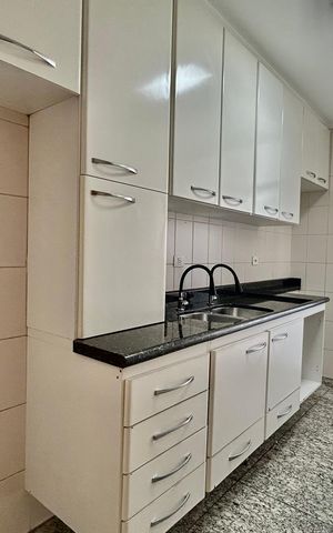 Apartamento para alugar com 90m², 3 quartos e 2 vagasCozinha