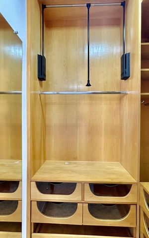 Apartamento para alugar com 90m², 3 quartos e 2 vagasCloset do quarto 3