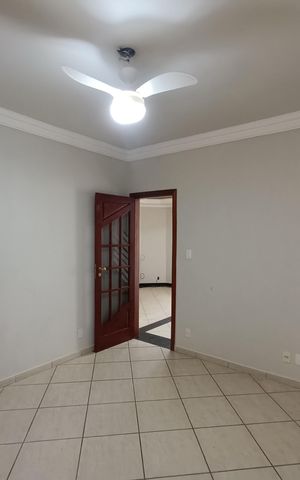 Casa para alugar com 192m², 5 quartos e 2 vagas Casa para alugar com 192m², 5 quartos e 2 vagasQUARTO 2 MULTIPROPOSITO