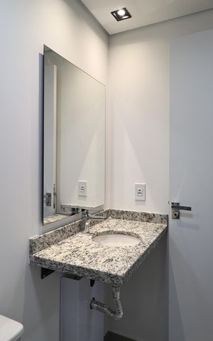 Apartamento para alugar com 58m², 2 quartos e 1 vaga Apartamento para alugar com 58m², 2 quartos e 1 vagaBanheiro