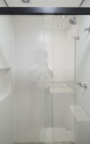 Apartamento para alugar com 58m², 2 quartos e 1 vaga Apartamento para alugar com 58m², 2 quartos e 1 vagaBanheiro da suíte