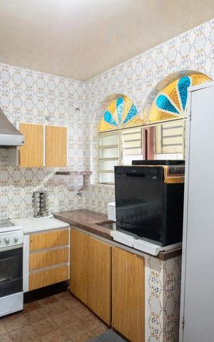 Casa à venda com 297m², 4 quartos e 4 vagas Casa à venda com 297m², 4 quartos e 4 vagasCozinha