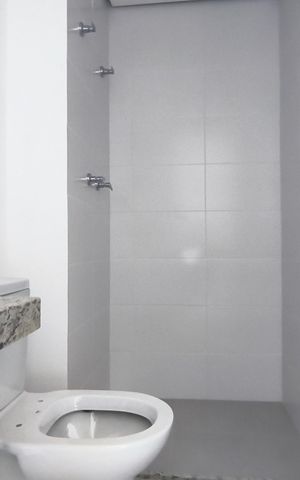 Studio à venda com 30m², 1 quarto e sem vaga Studio à venda com 30m², 1 quarto e sem vagaBanheiro