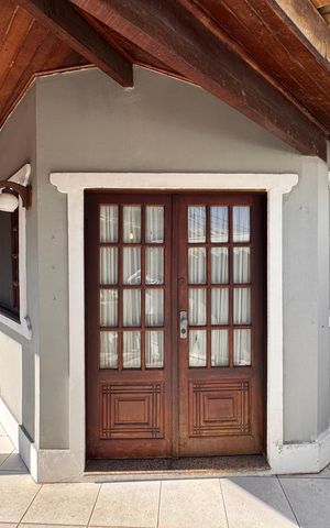 Casa de condomínio à venda com 200m², 3 quartos e 1 vaga Casa de condomínio à venda com 200m², 3 quartos e 1 vagaÁrea externa