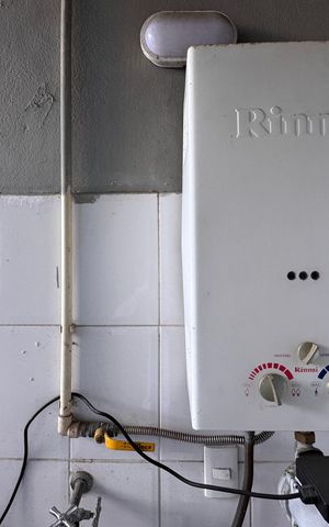 Casa de condomínio à venda com 200m², 3 quartos e 1 vaga Casa de condomínio à venda com 200m², 3 quartos e 1 vagaÁrea de Serviço
