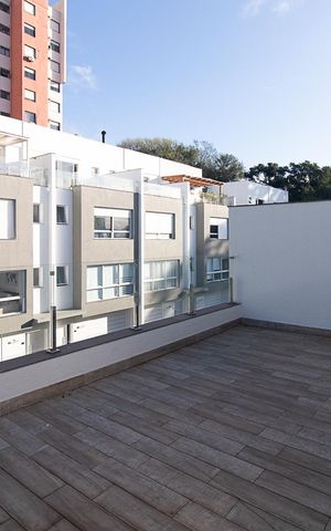 Casa de condomínio à venda com 188m², 3 quartos e 2 vagasTerraço