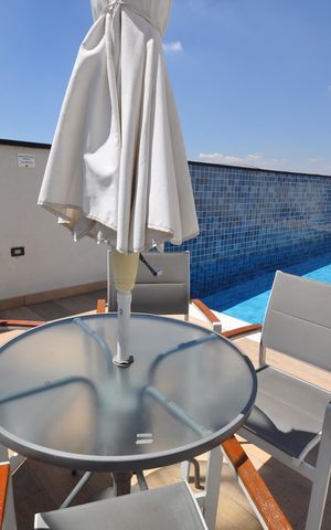 Apartamento para alugar com 27m², 1 quarto e sem vagaÁrea comum - Piscina