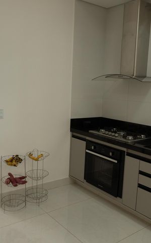 Casa de condomínio para alugar com 300m², 3 quartos e 4 vagas