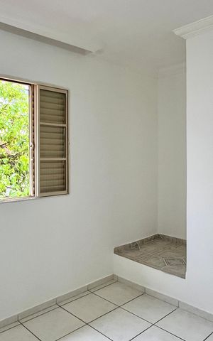 Casa à venda com 70m², 2 quartos e 1 vaga