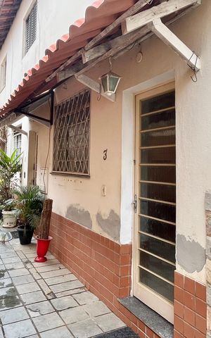 Casa à venda com 70m², 2 quartos e 1 vaga